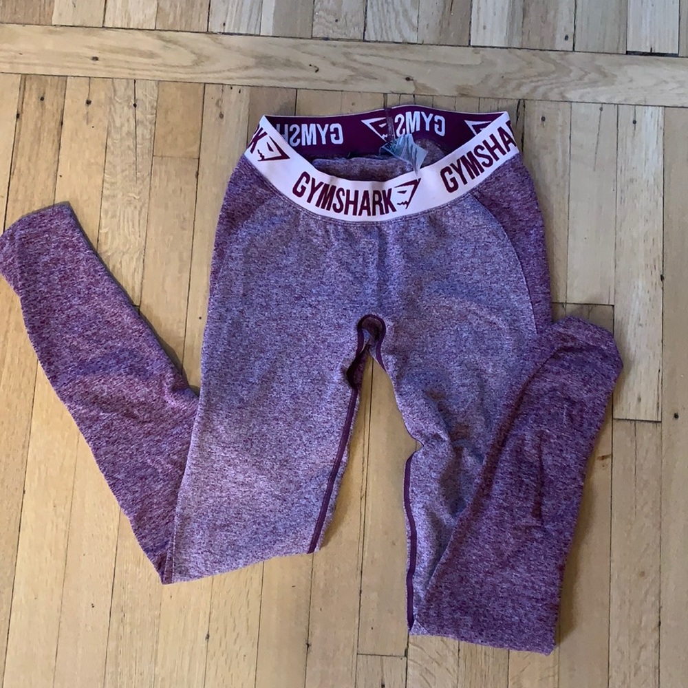 Pink gym shark leggings